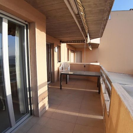 Appartement Cavalaire Face A La Mer Exterior photo